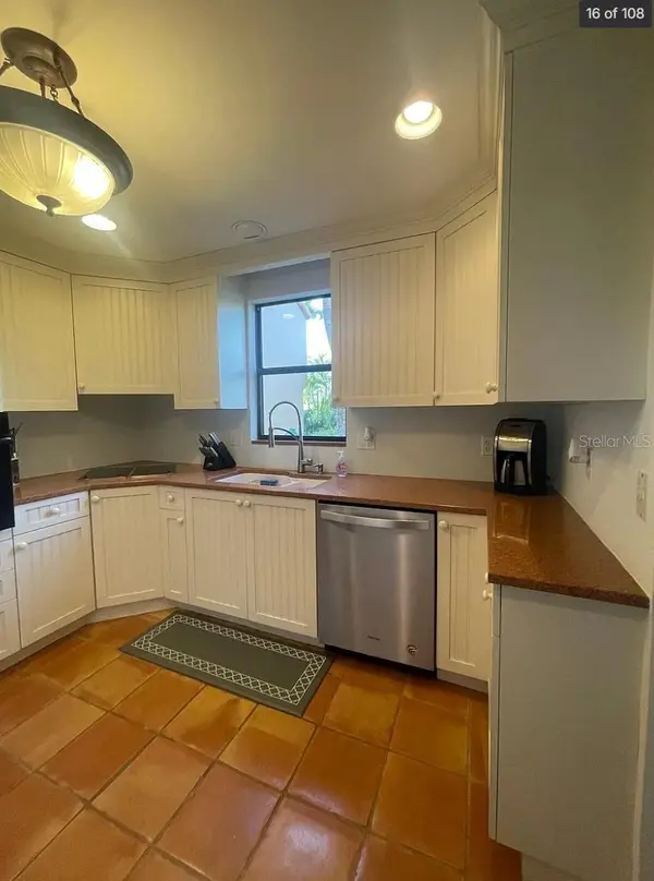 Address not disclosed, Sarasota, FL 34242