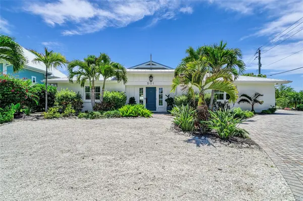501 68TH ST, Holmes Beach, FL 34217