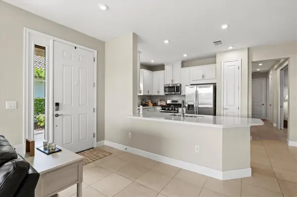 10254 MORNING MIST LN, Sarasota, FL 34241