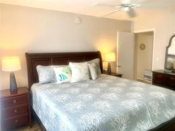 2310 CANALBLUFF PL #V287, Sarasota, FL 34231