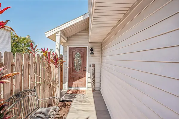 5102 MOELLER AVE, Sarasota, FL 34233