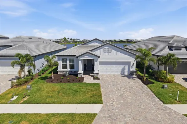 17237 SAVORY MIST CIR, Bradenton, FL 34211