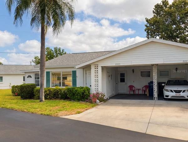 2225 ORANGE BLOSSOM LN, Bradenton, FL 34207