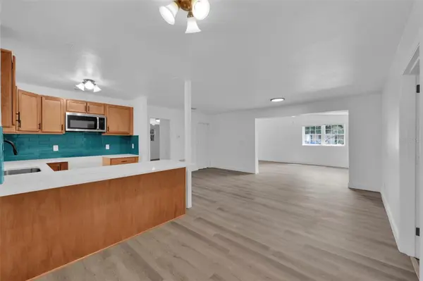1110 BUSAC AVE, Jacksonville, FL 32205