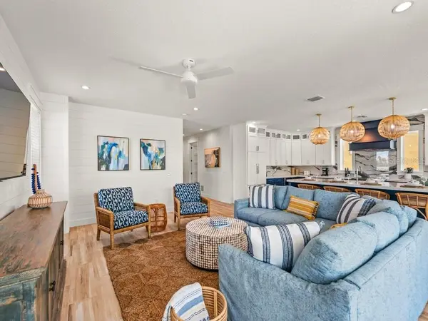204 COOLIDGE DR, Sarasota, FL 34236