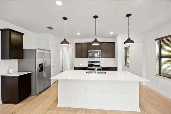 6600 SILVERSTAR DR, Sarasota, FL 34240
