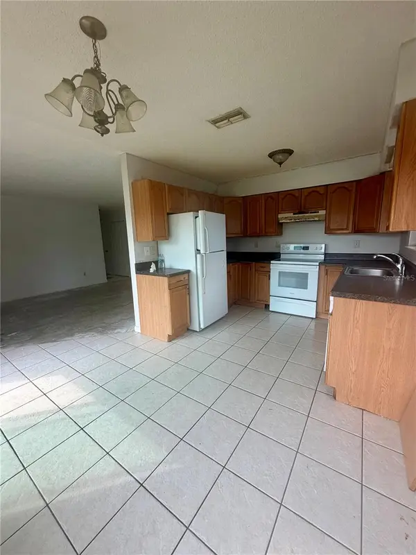 9328 SE MARICAMP RD, Ocala, FL 34472