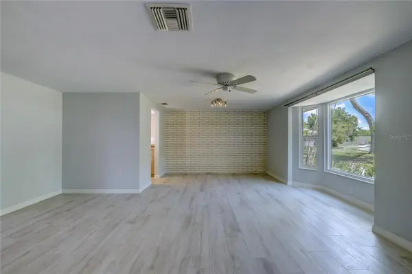 3024 CHASE CIR, Sarasota, FL 34231
