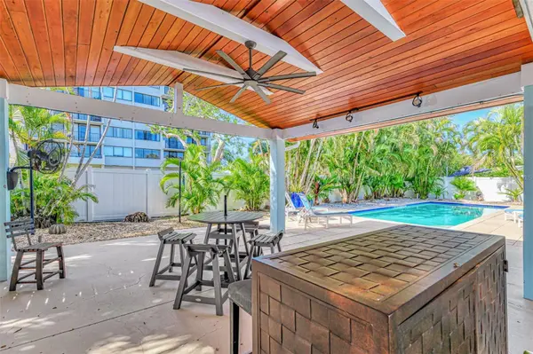 5628 CAPE LEYTE DR, Sarasota, FL 34242