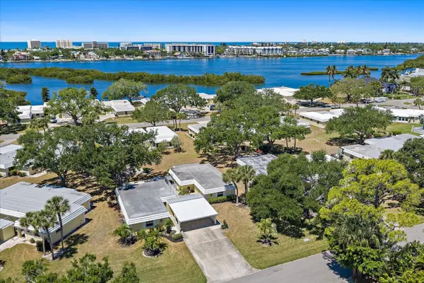 5940 DRIFTWOOD AVE #15, Sarasota, FL 34231