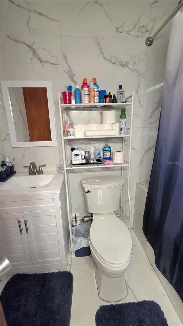 1808 ZIPPERER RD, Bradenton, FL 34212