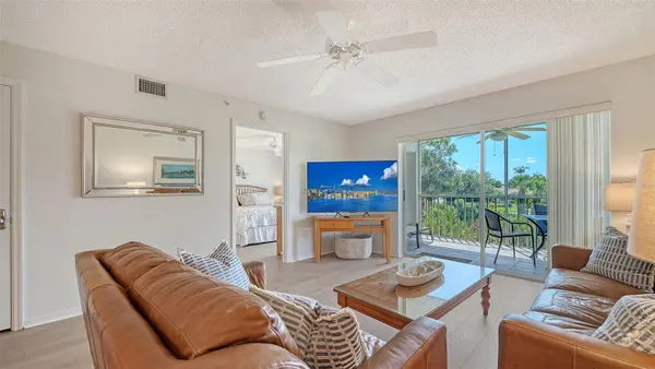 9330 CLUBSIDE CIR #3202, Sarasota, FL 34238