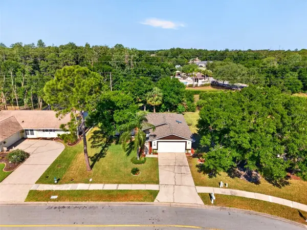 549 LONGWOOD CIR, Oldsmar, FL 34677