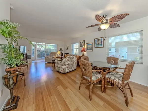 101 PARK BLVD S #106, Venice, FL 34285