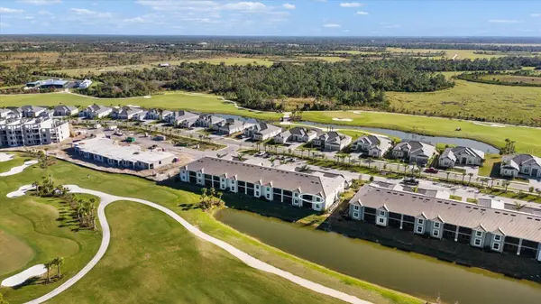 12390 WELLEN GOLF ST #201, Venice, FL 34293