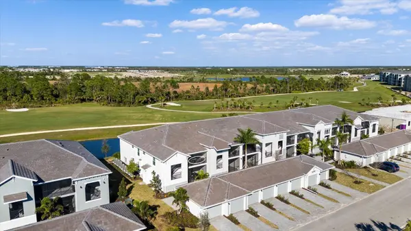 12390 WELLEN GOLF ST #201, Venice, FL 34293
