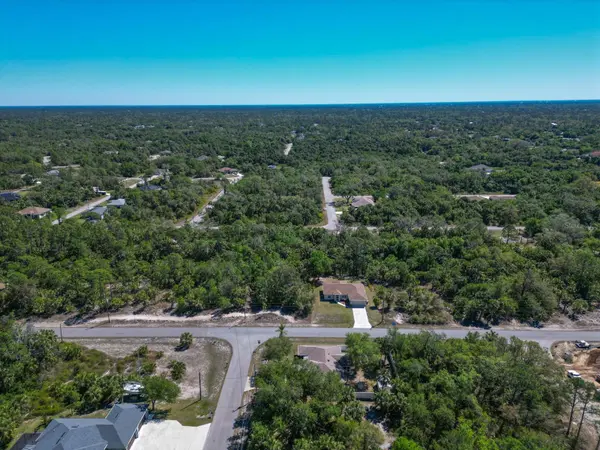 LEESBURG AVE, North Port, FL 34288