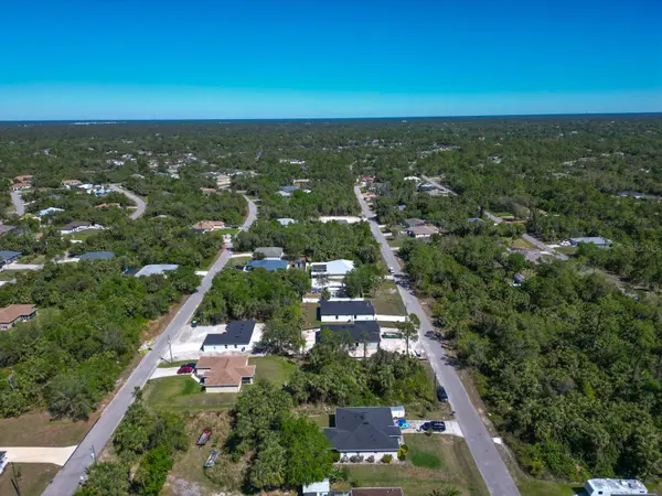 LEESBURG AVE, North Port, FL 34288