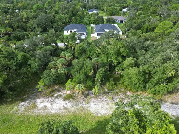 RHAPSODY AVE, North Port, FL 34288
