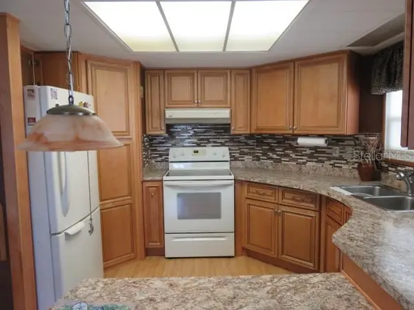 2107 PALMA SOLA BLVD #8, Bradenton, FL 34209