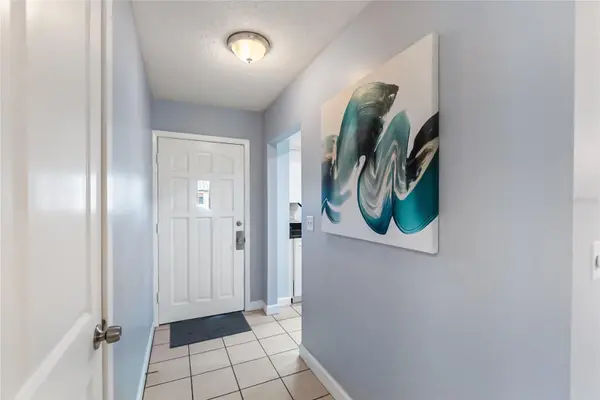676 PARK CIR, Bradenton, FL 34207