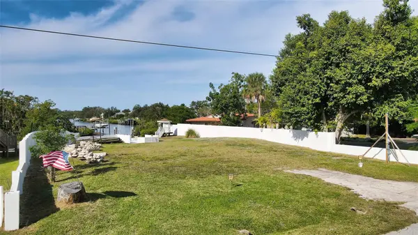 223 RAVENNA ST, Nokomis, FL 34275