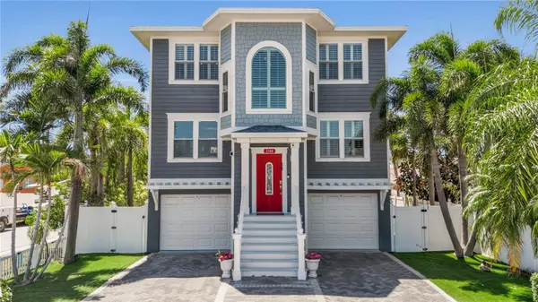 2300 AVENUE B, Bradenton Beach, FL 34217