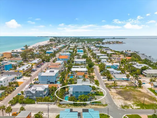2300 AVENUE B, Bradenton Beach, FL 34217