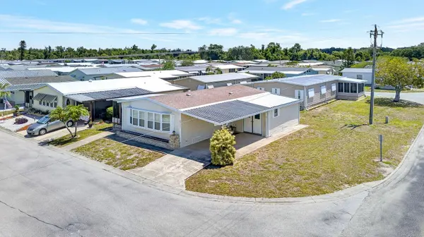 8906 31ST AVE E, Palmetto, FL 34221