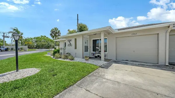 2902 CAPTIVA GARDENS DR #3, Sarasota, FL 34231