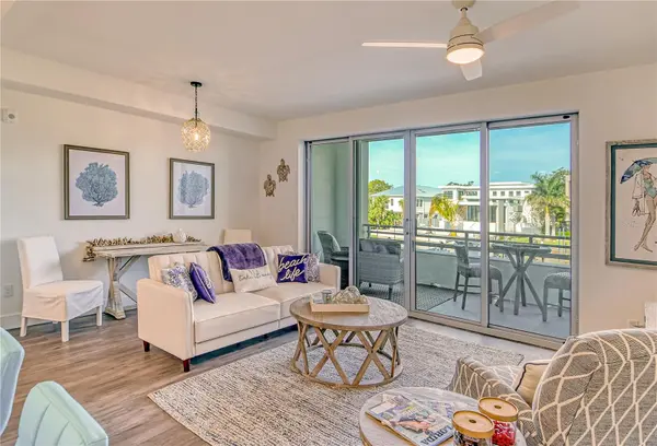 1709 N TAMIAMI TRL #221, Sarasota, FL 34234