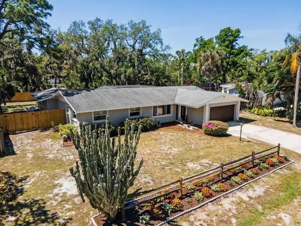2352 PALM TER, Sarasota, FL 34231