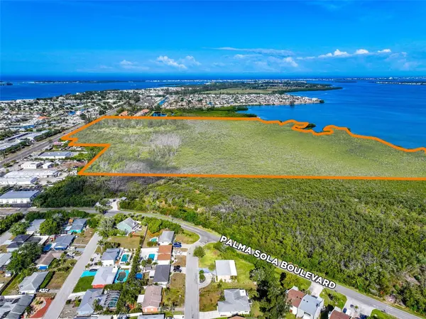 9000 CORTEZ RD, Bradenton, FL 34203