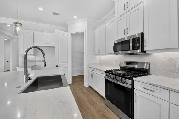 10573 ECLIPSE ST, Sarasota, FL 34241
