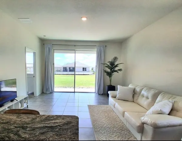 8072 PENROSE PL, Wildwood, FL 34785