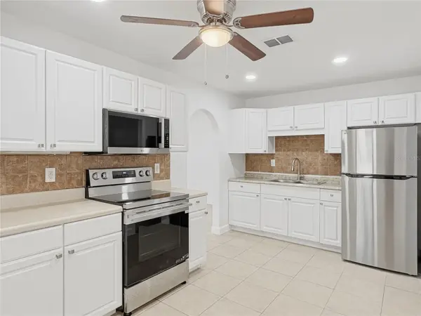 2847 OAK ST, Sarasota, FL 34237