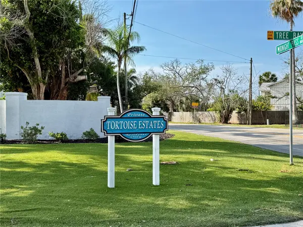 1257 TREE BAY LN, Sarasota, FL 34242