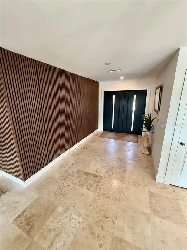 1257 TREE BAY LN, Sarasota, FL 34242