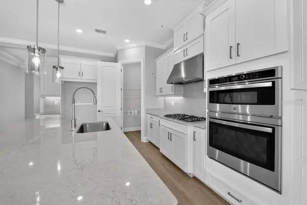 10577 ECLIPSE ST, Sarasota, FL 34241