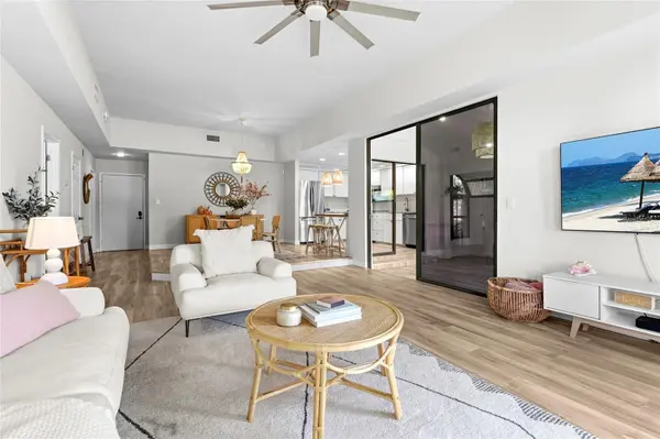 2383 LAKESIDE MEWS #D3, Sarasota, FL 34235