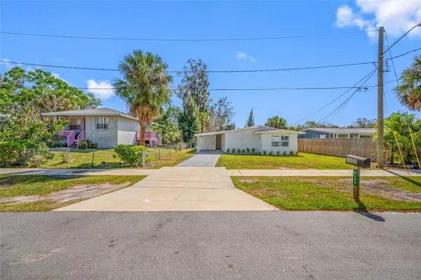 6908 11TH AVE E, Palmetto, FL 34221