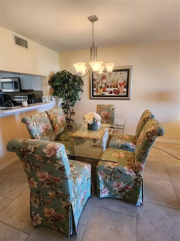6507 STONE RIVER RD #205, Bradenton, FL 34203