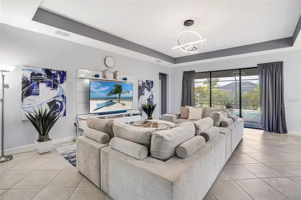 4970 OYSTER PEARL ST, Lakewood Ranch, FL 34211
