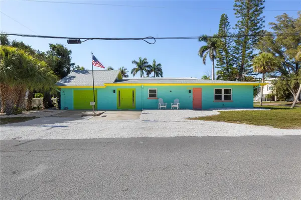 204 29TH ST, Holmes Beach, FL 34217