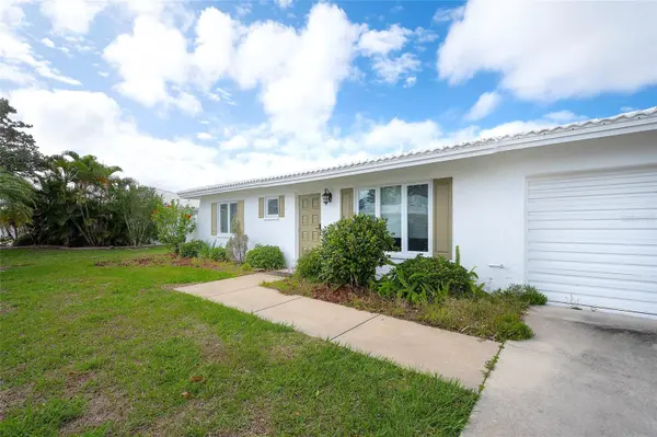 3810 JOYCE DR, Bradenton, FL 34208