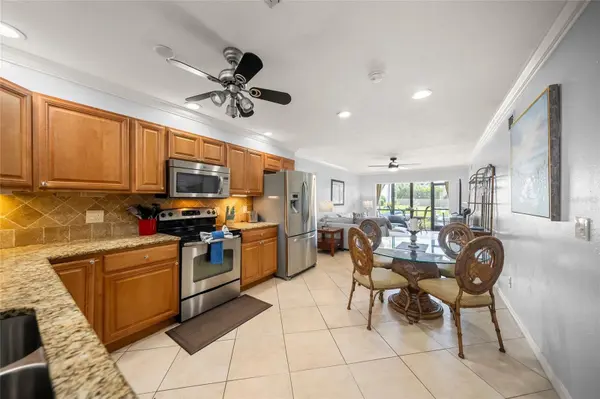 5619 MIDNIGHT PASS RD #503, Sarasota, FL 34242