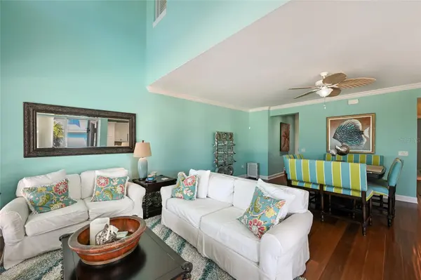 109 6TH ST N #A, Bradenton Beach, FL 34217