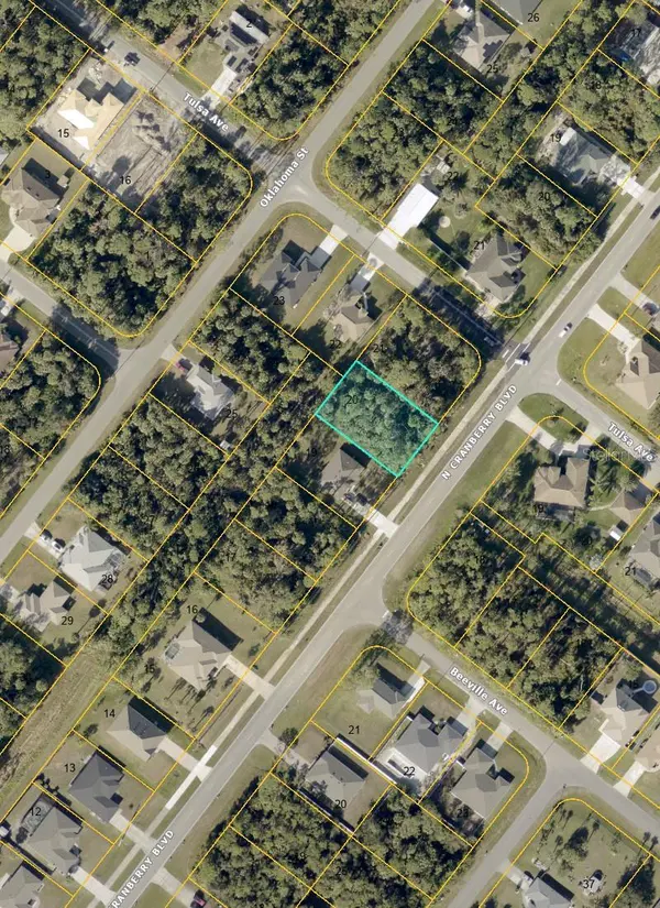 N CRANBERRY BLVD, North Port, FL 34286