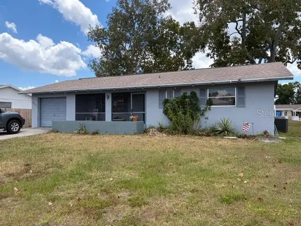551 GROVE AVE NW, Port Charlotte, FL 33952