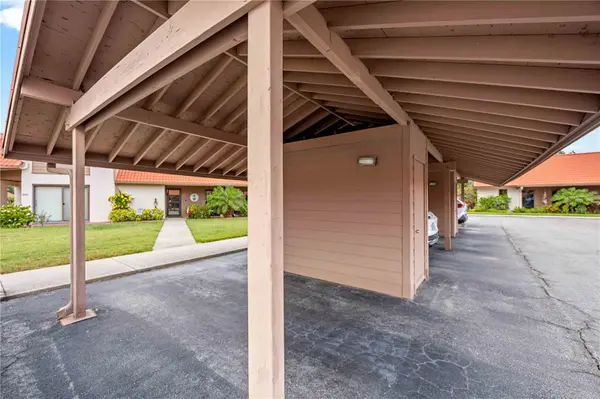6507 DRAW LN #68, Sarasota, FL 34238